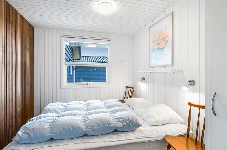Vakantiehuis "Hannu" - 900m from the sea