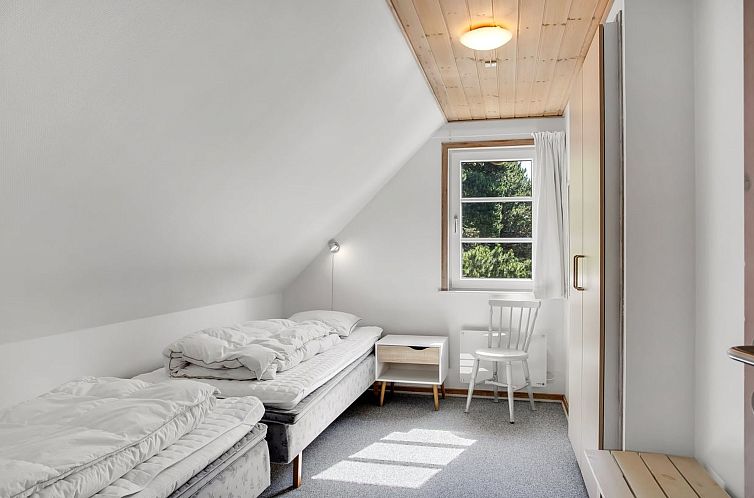 Vakantiehuis "Laila" - 1.2km from the sea