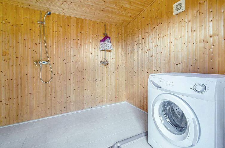 Appartement "Arne" - 20km from the sea