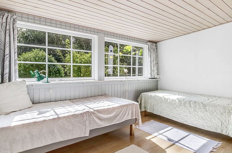 Vakantiehuis "Jolin" - 13km from the sea