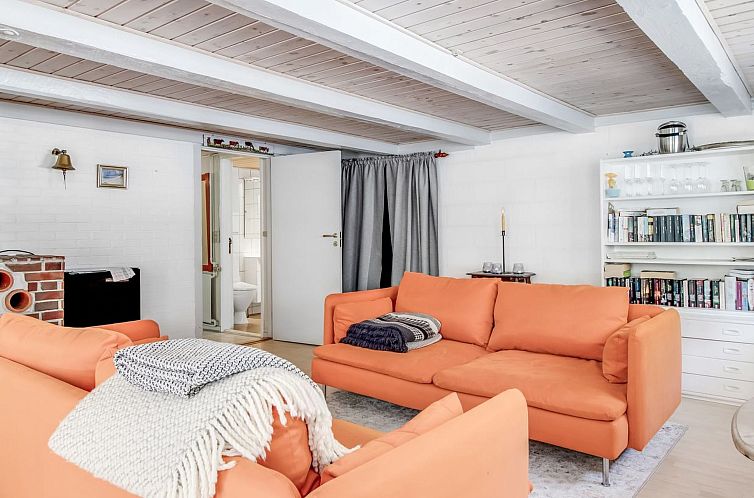 Vakantiehuis "Jolin" - 13km from the sea