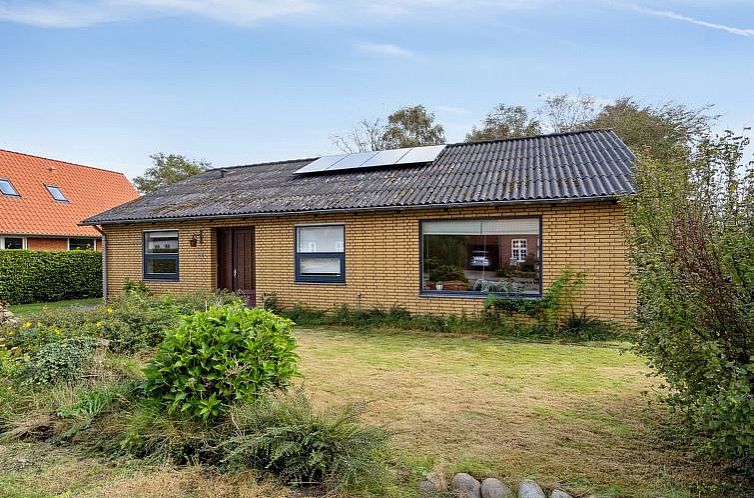 Vakantiehuis "Magh" - 9.8km from the sea