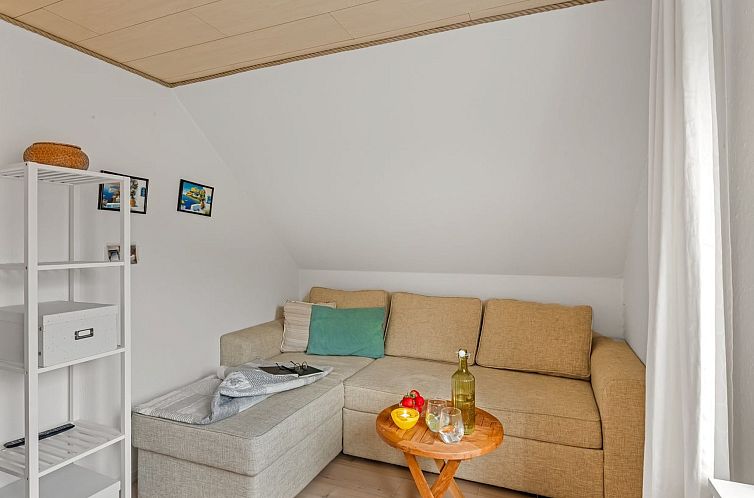 Appartement "Trpana" - 1km to the fjord
