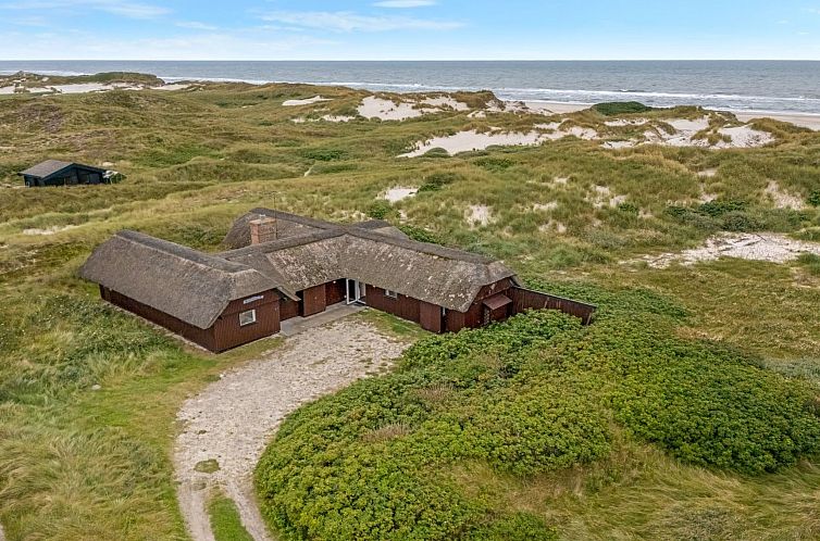 Vakantiehuis "Nicolaus" -  from the sea