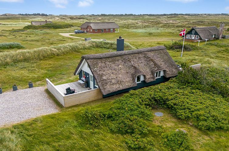 Vakantiehuis "Hen" - 400m from the sea