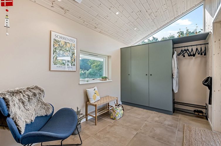 Vakantiehuis "Sviðandi" - 1.5km from the sea