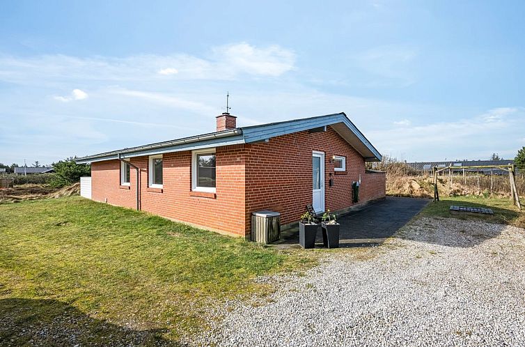 Vakantiehuis "Sviðandi" - 1.5km from the sea