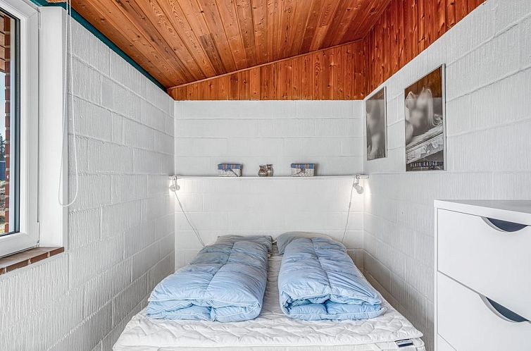 Vakantiehuis "Sviðandi" - 1.5km from the sea