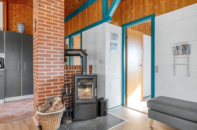 Vakantiehuis "Sviðandi" - 1.5km from the sea