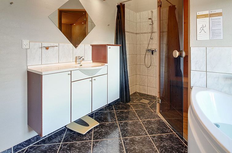 Vakantiehuis "Karlina" - 100m from the sea