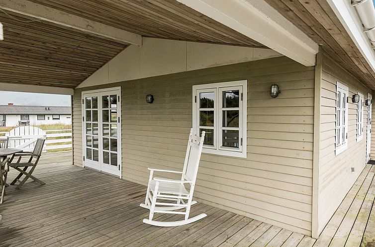 Vakantiehuis "Dortea" - 600m from the sea