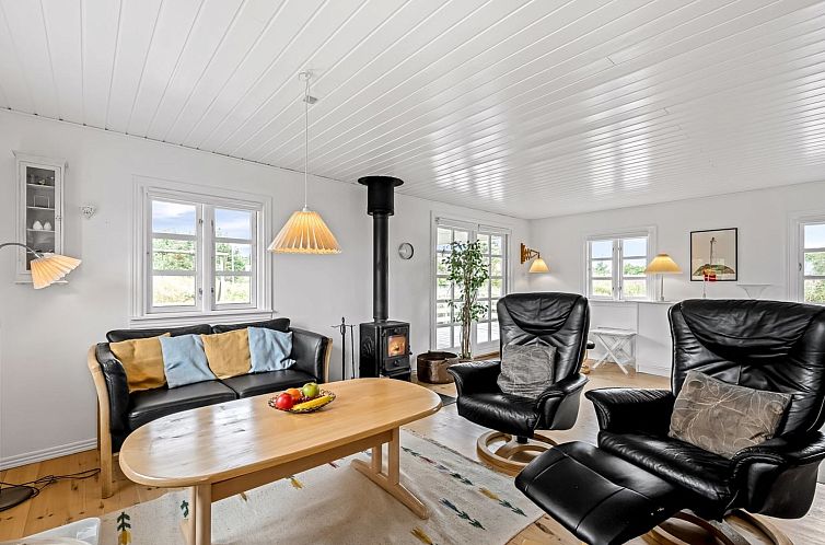 Vakantiehuis "Dortea" - 600m from the sea