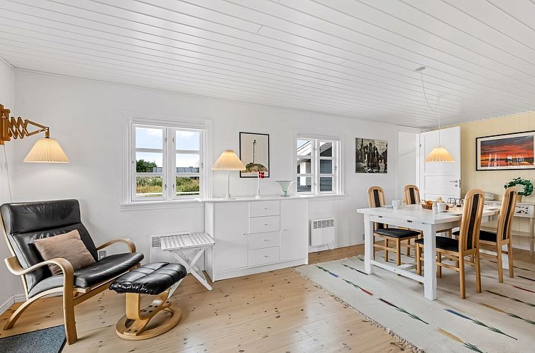Vakantiehuis "Dortea" - 600m from the sea