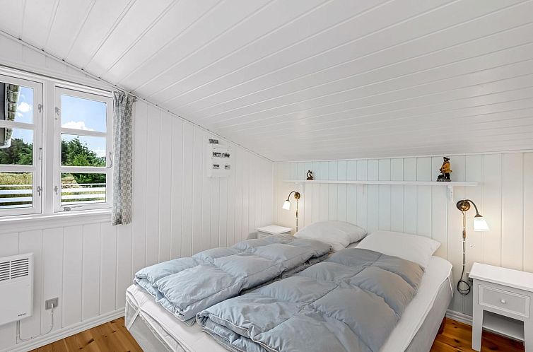Vakantiehuis "Dortea" - 600m from the sea