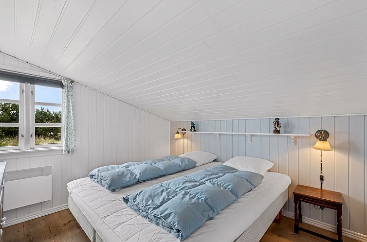 Vakantiehuis "Dortea" - 600m from the sea