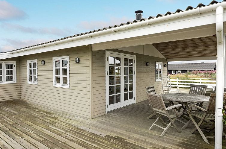 Vakantiehuis "Dortea" - 600m from the sea