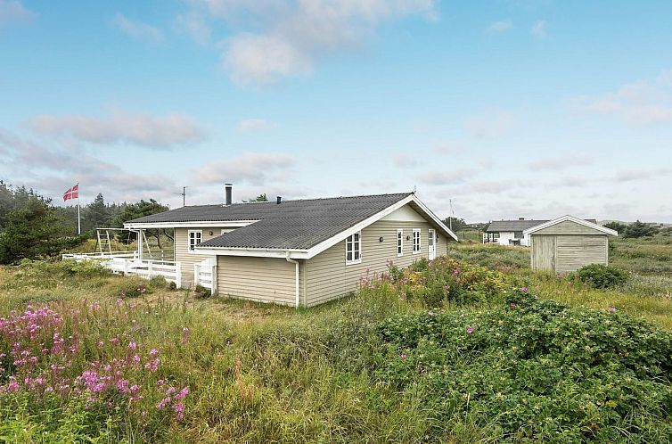 Vakantiehuis "Dortea" - 600m from the sea