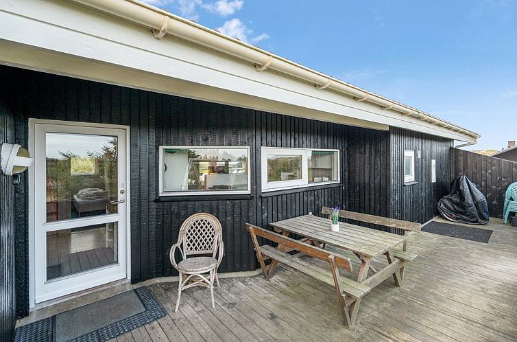 Vakantiehuis "Wighman" -  from the sea
