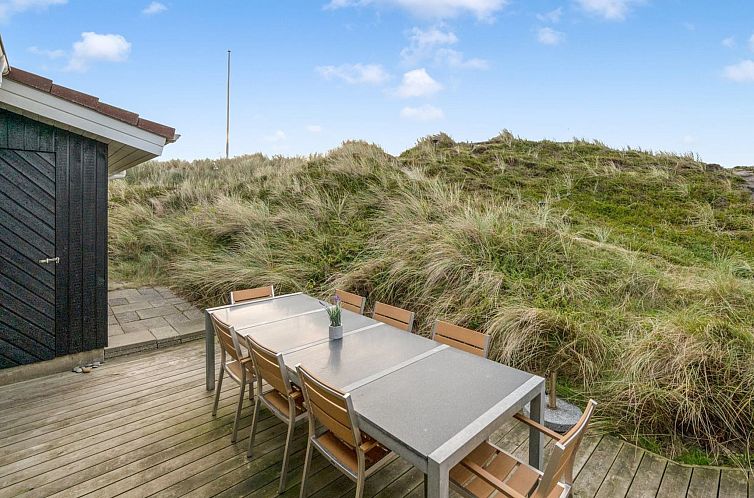 Vakantiehuis "Wighman" -  from the sea