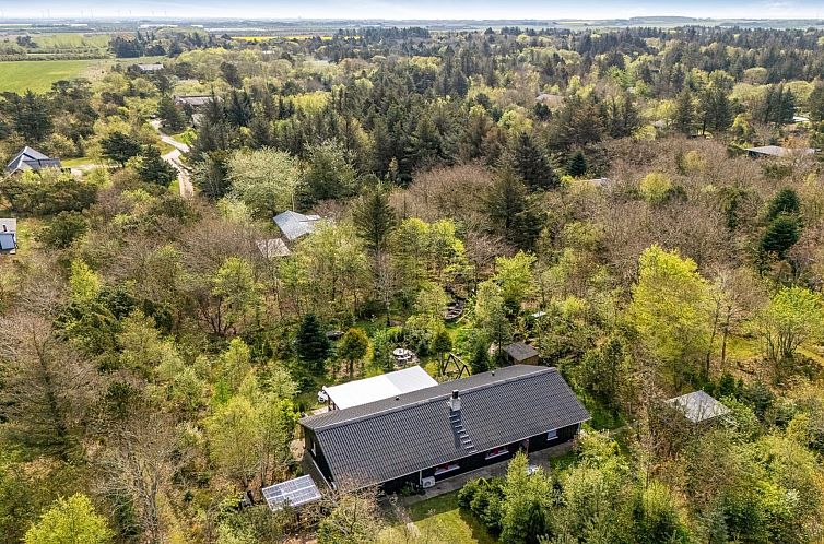 Vakantiehuis "Marillia" - 2km from the sea