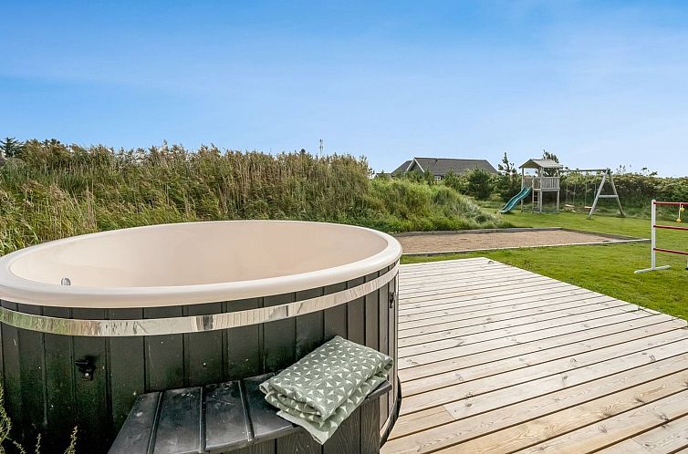 Vakantiehuis "Saxe" -  from the sea