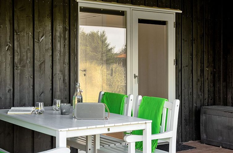 Vakantiehuis "Faye" - 600m from the sea