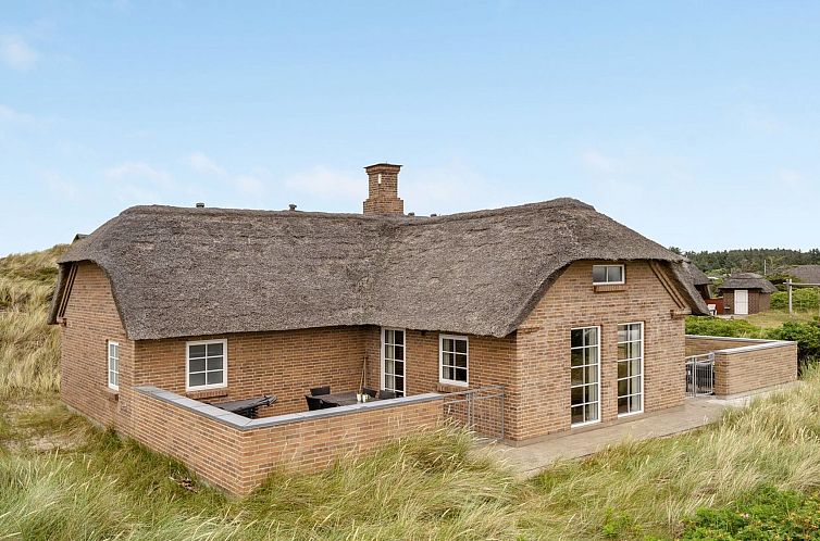 Vakantiehuis "Stenkwith" -  from the sea