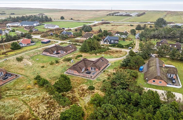 Vakantiehuis "Alexandria" -  from the sea