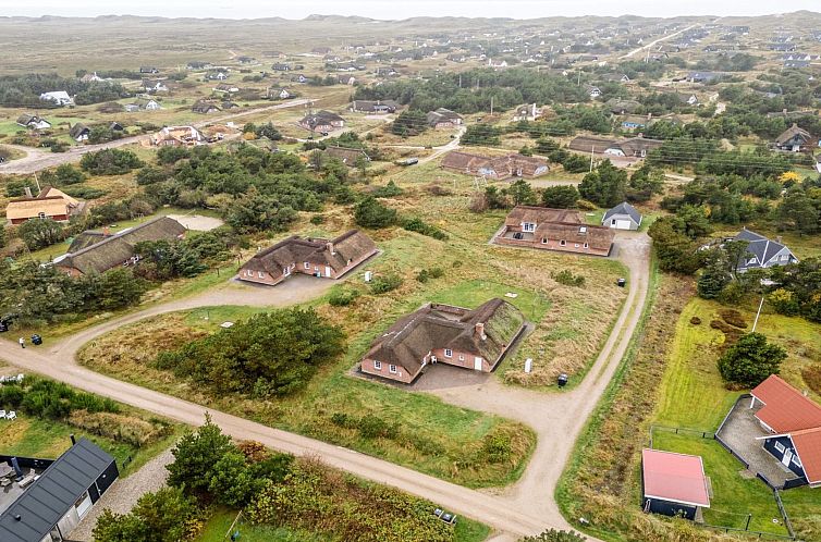 Vakantiehuis "Madsen" -  from the sea