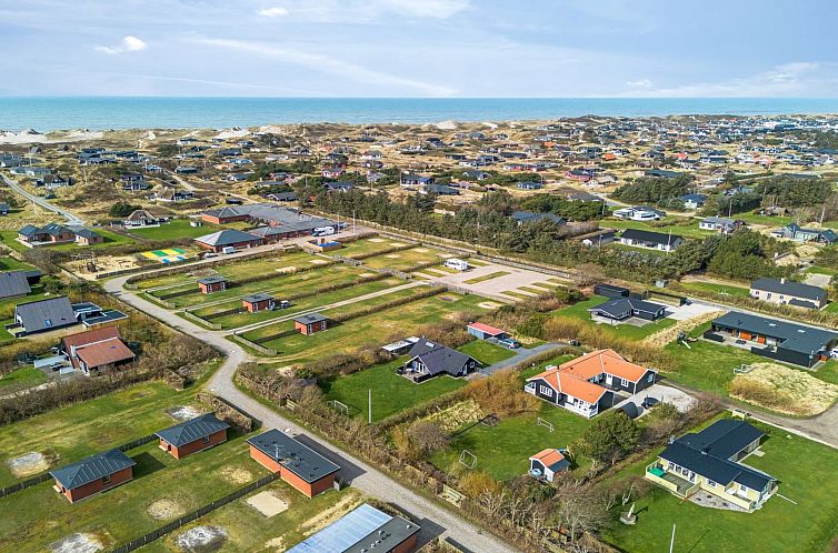 Vakantiehuis "Torhild" - 700m from the sea
