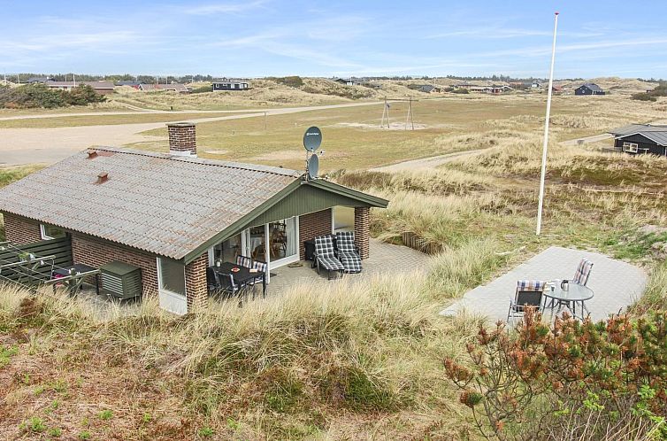 Vakantiehuis "Laurens" -  from the sea