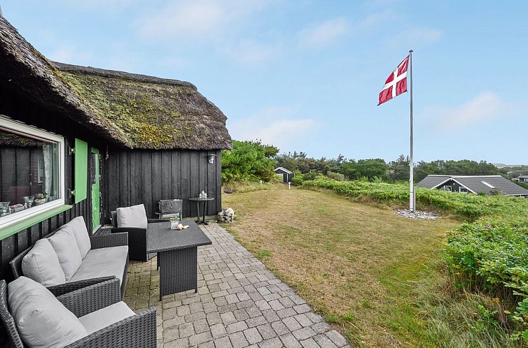 Vakantiehuis "Annika" -  from the sea