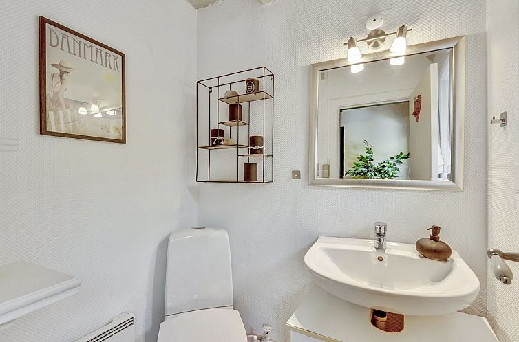 Vakantiehuis "Annika" -  from the sea