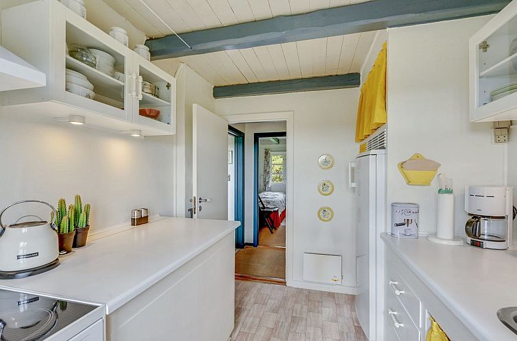 Vakantiehuis "Annika" -  from the sea