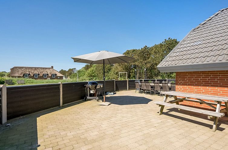 Vakantiehuis "Aage" - 1.7km from the sea