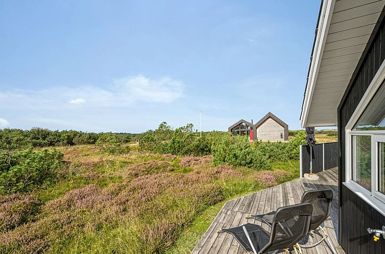 Vakantiehuis "Christan" - 1.2km from the sea