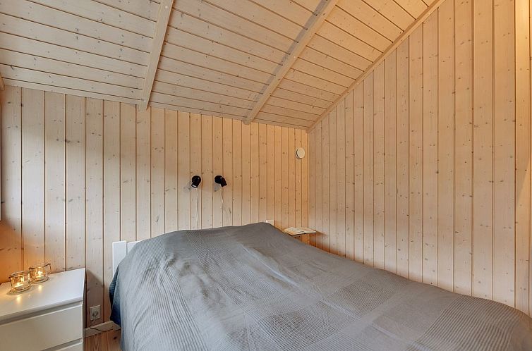 Vakantiehuis "Christan" - 1.2km from the sea