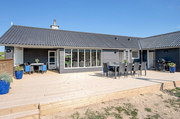 Vakantiehuis "Hillevi" - 200m from the sea