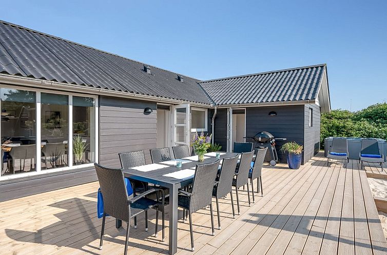 Vakantiehuis "Hillevi" - 200m from the sea