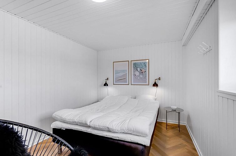Vakantiehuis "Hillevi" - 200m from the sea