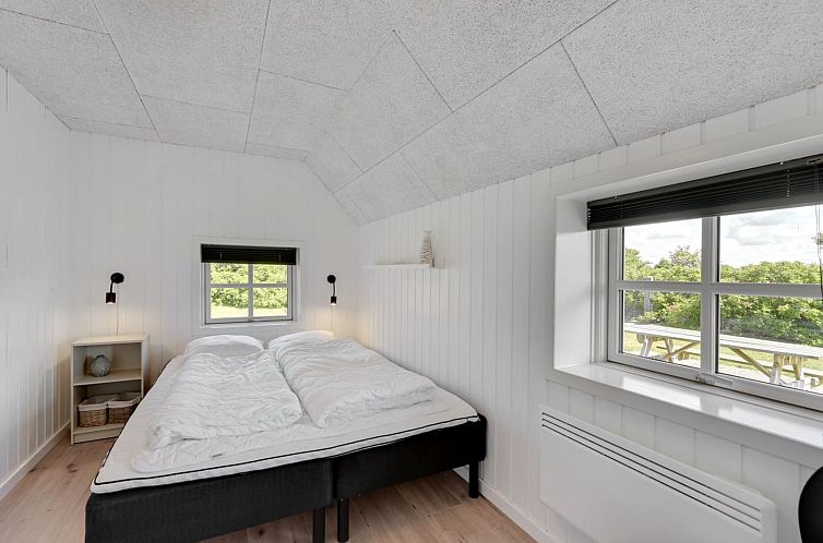 Vakantiehuis "Fredger" - 1.8km from the sea