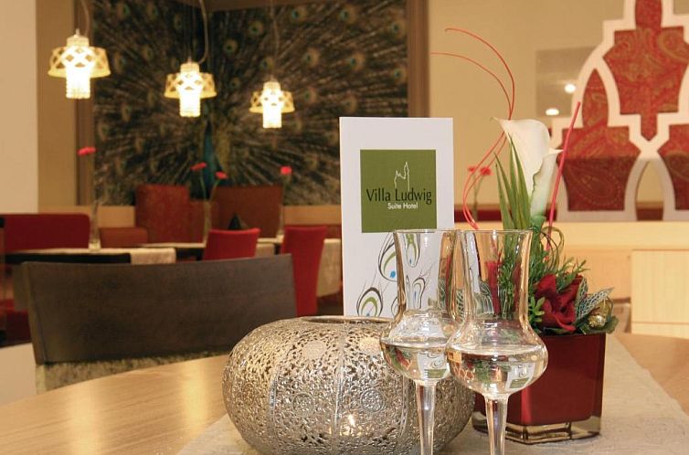 Villa Ludwig Suite Hotel / Chalet