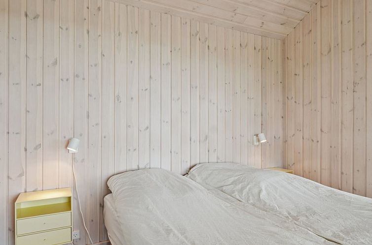 Vakantiehuis "Pontus" - 500m from the sea