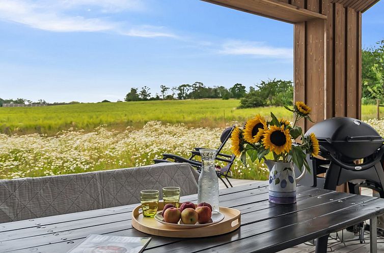 Vakantiehuis "Pontus" - 500m from the sea