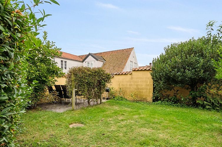 Vakantiehuis "Hermine" - 250m from the sea