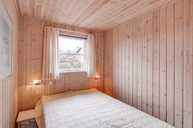 Vakantiehuis "Hagen" - 250m from the sea