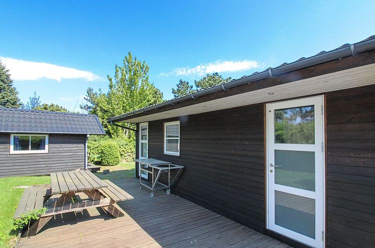 Vakantiehuis "Hagen" - 250m from the sea