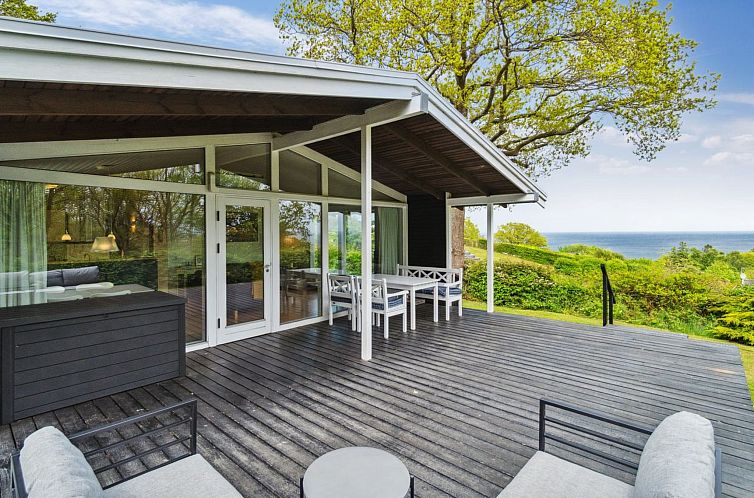 Vakantiehuis "Esben" - 350m from the sea
