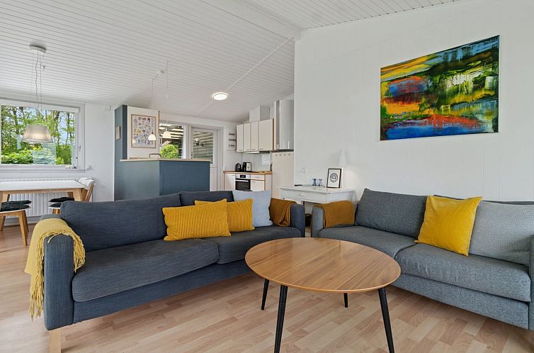 Vakantiehuis "Esben" - 350m from the sea