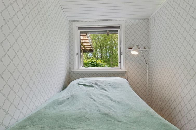 Vakantiehuis "Esben" - 350m from the sea